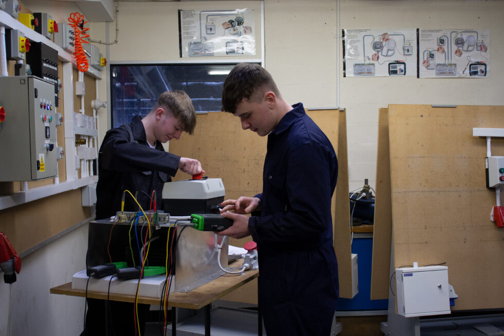 Modern Apprenticeships In Engineering - Tullos Training